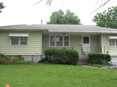 305 S Mitchell St, Warrensburg, MO, 64093