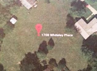 1708 Whiteley Pl, Greensboro, NC 27406