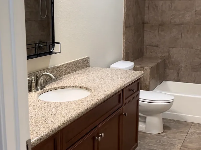 647 Ficklin Dr — Photo 8