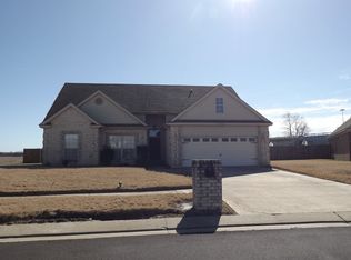 936 Neil Sain Loop, Marion, AR 72364