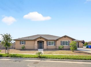 2611 W Theta Avenue W, Porterville, CA