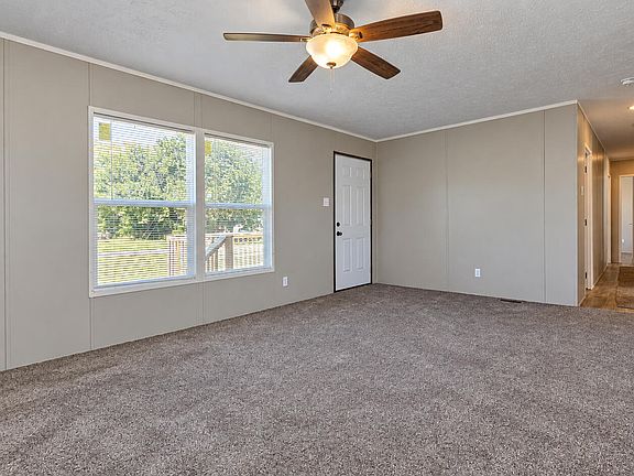 3rd image of 23 Grace Ln