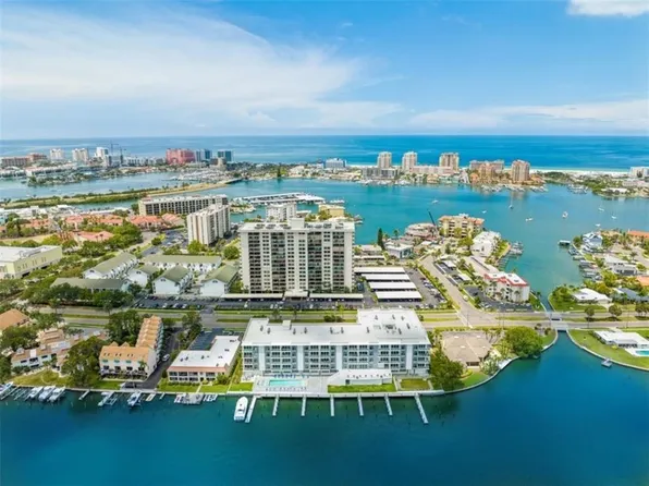 415 Island Way #405, Clearwater, FL 33767