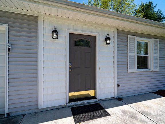 5th image of 5714 Crab Apple Way