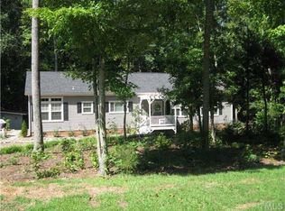 320 Rolling Acres Rd, Youngsville, NC 27596