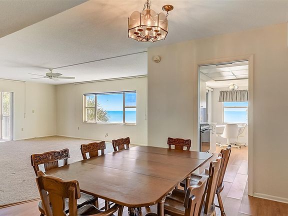 3rd image of 1150 Tarpon Center Dr #3-I