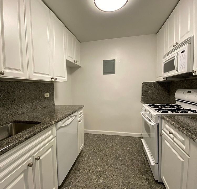1st image of 305 E 86th St #2TE