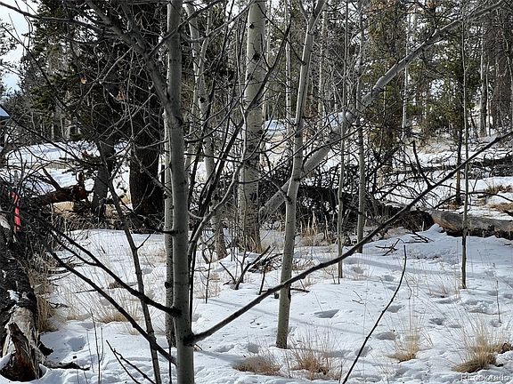 2nd image of 375 Park View Dr
