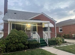 1125 Harrison Blvd, Lincoln Park, MI 48146
