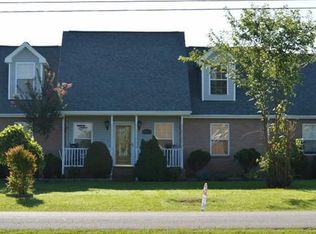 1010 Marilee Ct, Orlinda, TN 37141