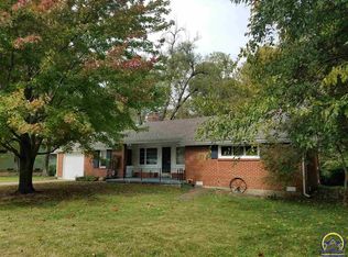 2520 SW 9th St, Topeka, KS 66606