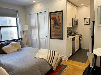 Rented by Rita S Citrin, LREB