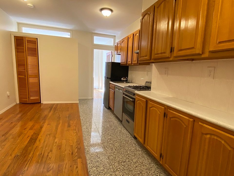 1st image of 183 Mott St APT 3C