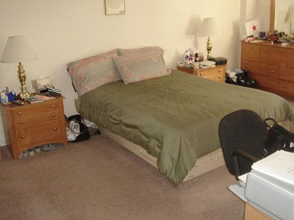5th image of 1108 Beacon St #20