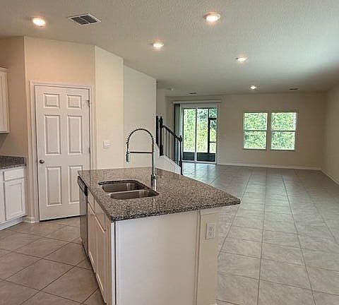 4th image of 649 Coastline Way