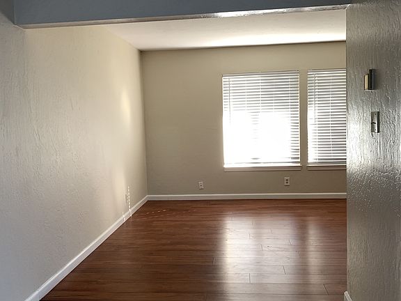 5th image of 5459 Don Edmondo Ct