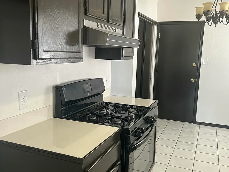 7772 Iroquois Dr — Photo 14