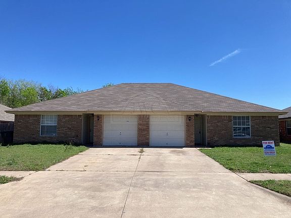 2nd image of 3302 Toledo Dr Unit A & B