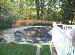 56 Foxcroft Rd, Denville, NJ 07834