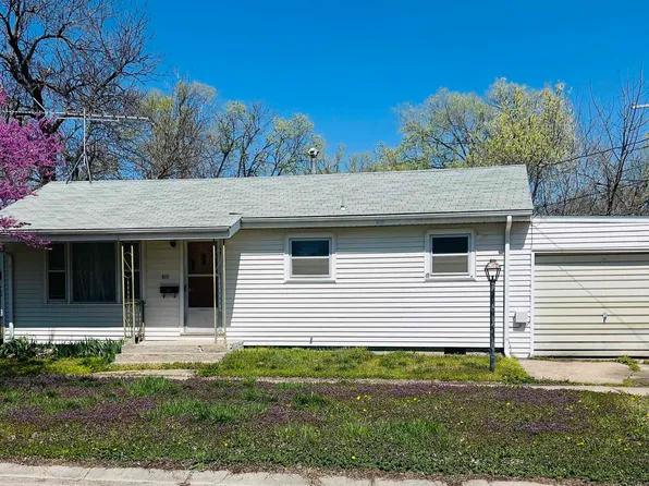 910 Hudson St, Marion, KS 66861