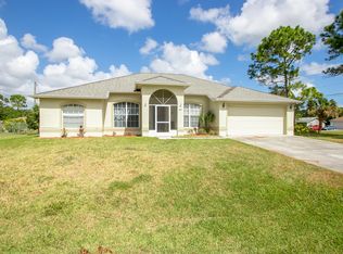 397 Cycle St NE, Palm Bay, FL 32907