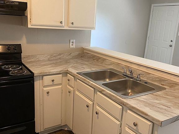 4th image of 94 Cedarcrest Dr #11469704