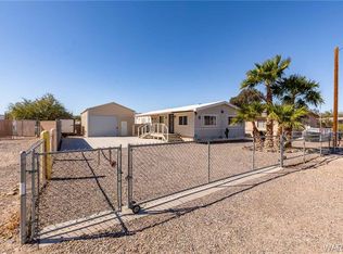 1405 Tuthill Ln, Bullhead City, AZ 86442