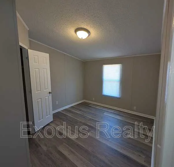87 Patriots Way — Photo 6