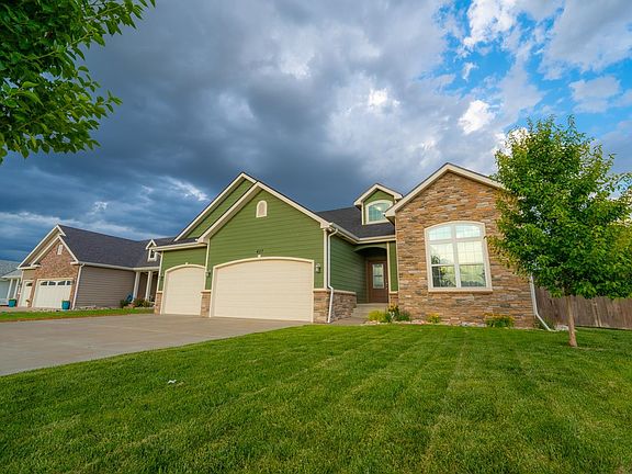 2nd image of 4112 Covenant Dr