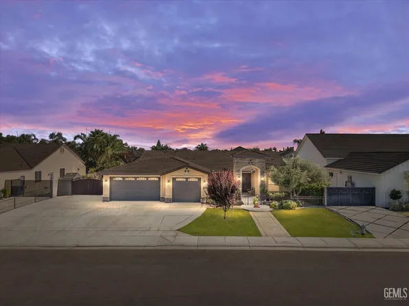 13519 Hinault Dr, Bakersfield, CA 93314