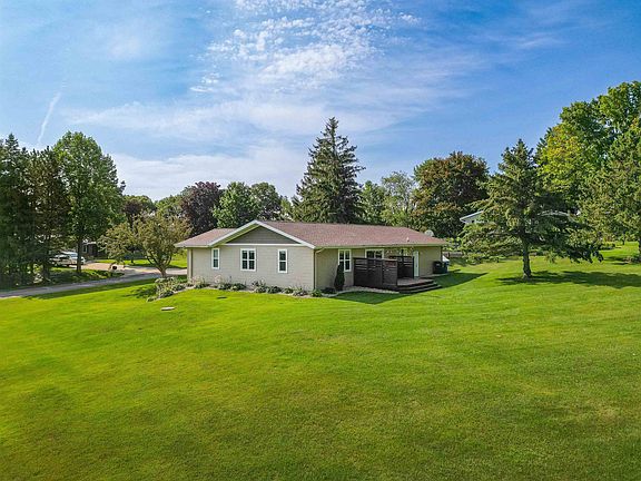 3rd image of 3435 Valley Woods Dr