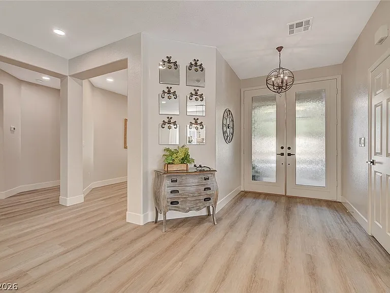 4589 Bersaglio St — Photo 22