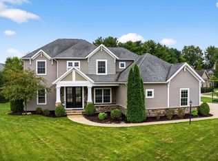 51188 Radcliffe Ct, South Bend, IN 46637
