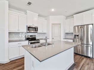 5112 Heritage St, Haltom City, TX 76117