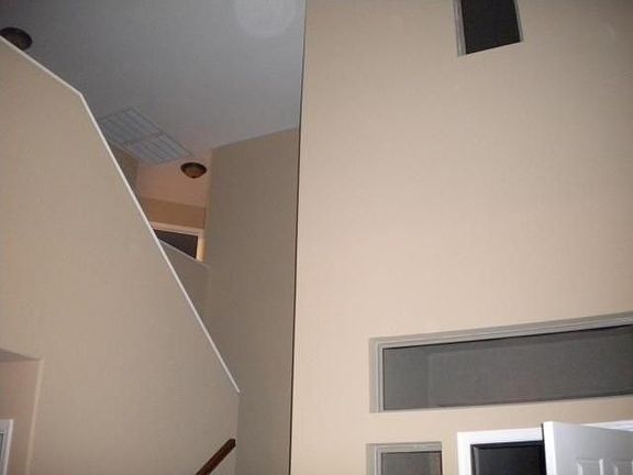 5th image of 6326 W Gross Ave