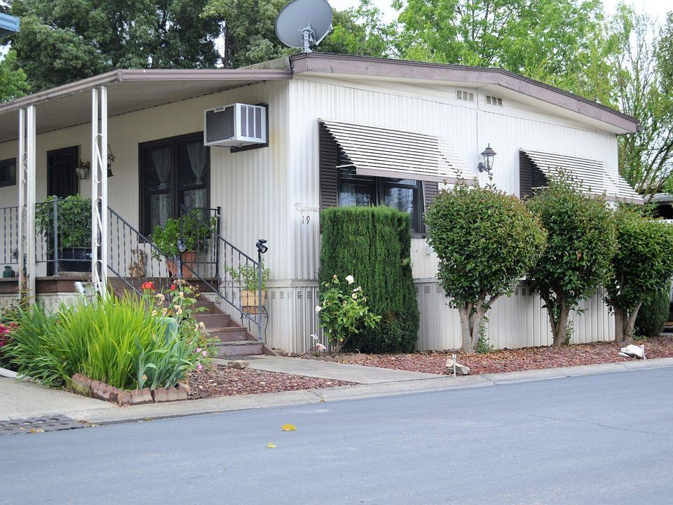 1st image of 19690 N Highway 99 Unit 19