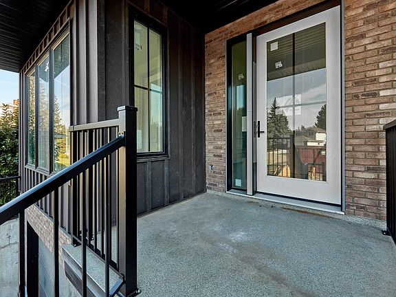 2nd image of 43 Westridge Rd NW