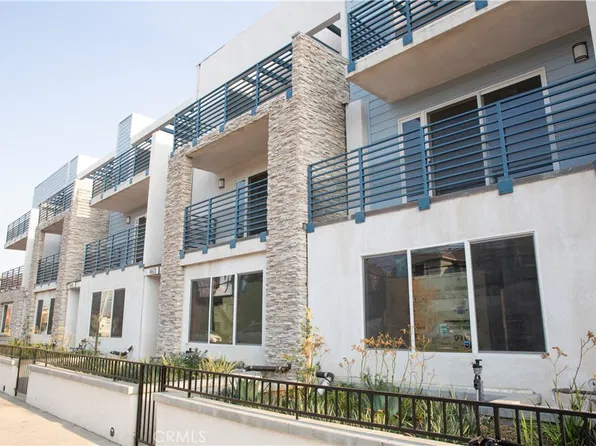 14616 Vanowen St, Van Nuys, CA 91405