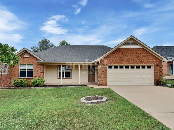 3433 Sundial Dr