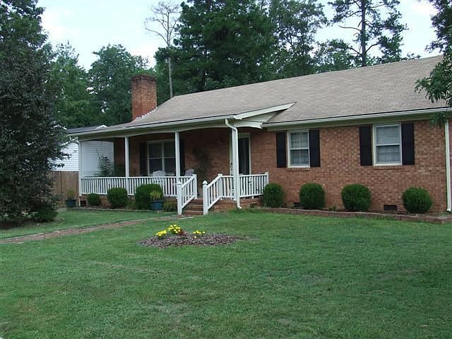 2nd image of 2332 Hillford Dr