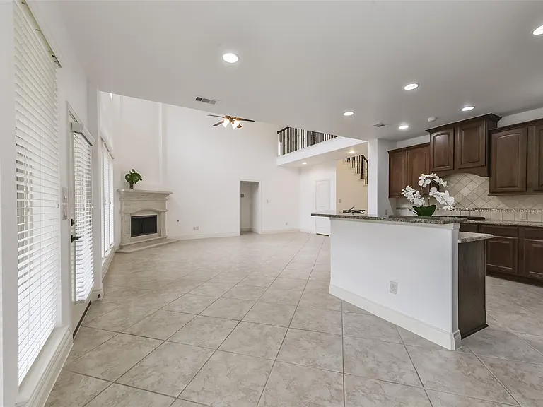 10014 Eldarica Way — Photo 20