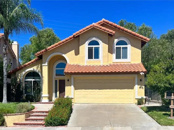 28944 Shadow Valley Ln, Saugus, CA 91390