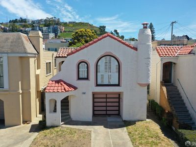 2218 16th Ave, San Francisco, CA, 94116