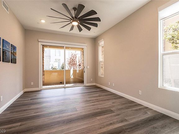 5th image of 11280 Granite Ridge Dr Unit 1067