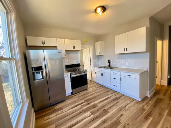 317 Grove St #A, Lynchburg, VA 24501