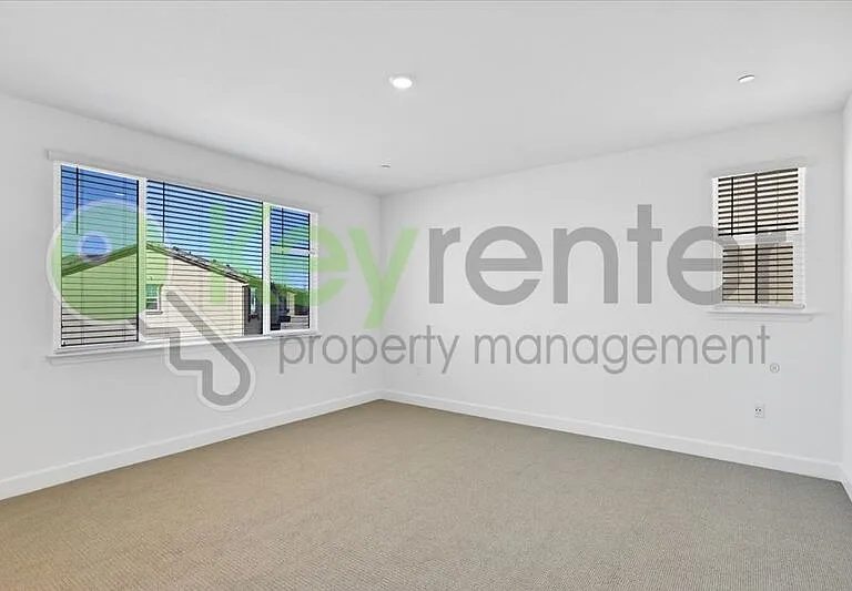 224 Twilight Peak Ct — Photo 22