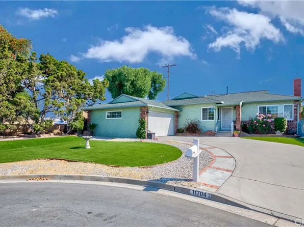 11704 Ronald Dr, La Mirada, CA 90638