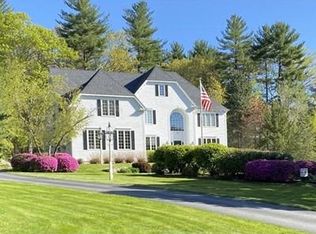 45 Wedgewood Dr, Hopkinton, MA 01748