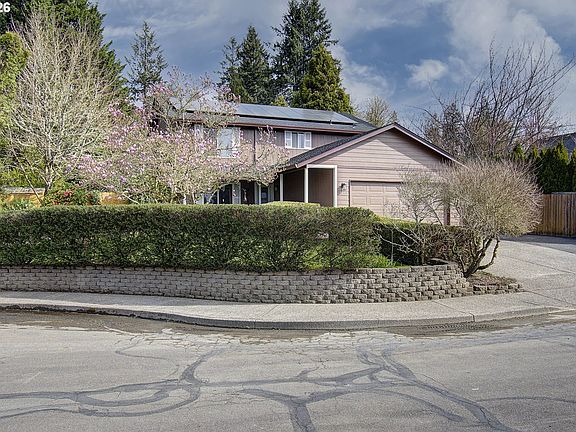 3rd image of 1421 E 4th Cir