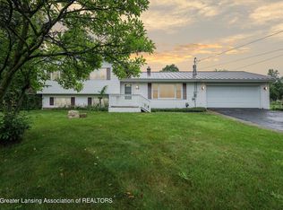 1283 Grovenburg Rd, Holt, MI 48842